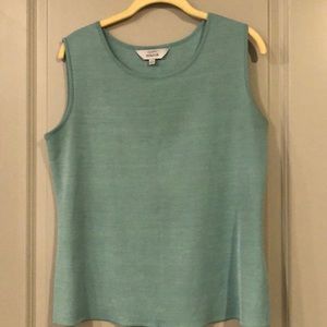 Misook sleeveless shirt.